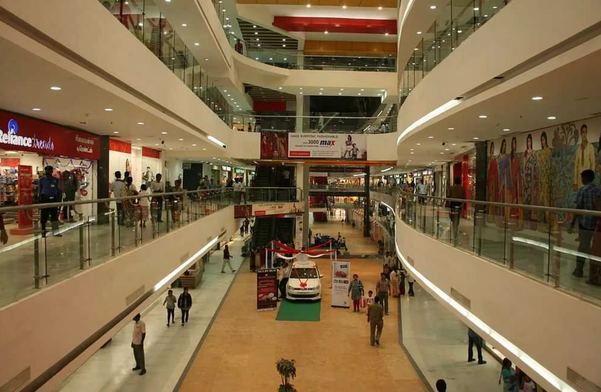 seminyak boutiques